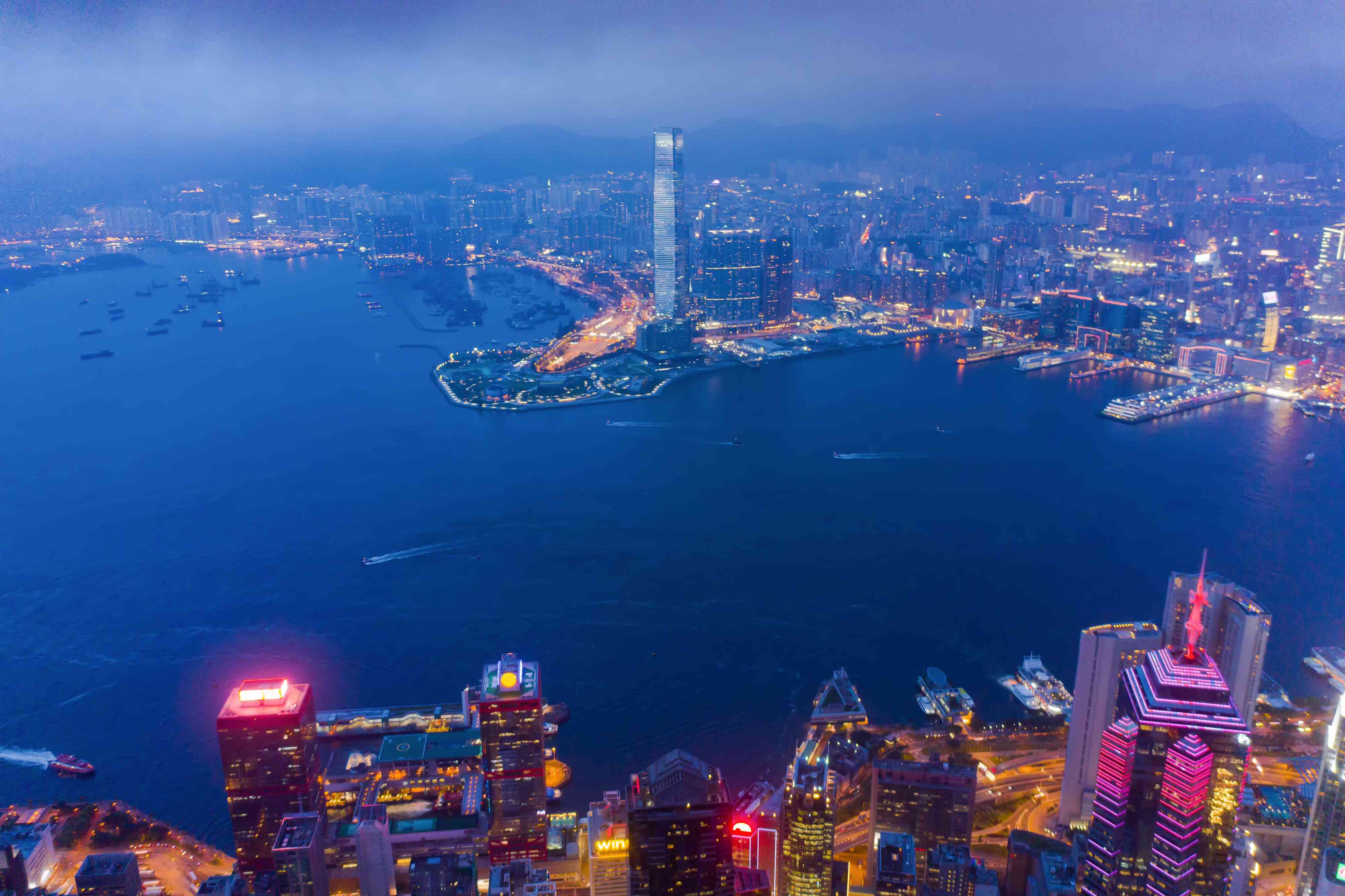 中國香港專才計劃，簡單拿身份！